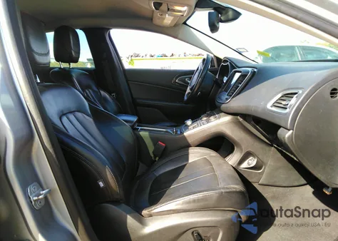 2015 Chrysler 200 C from USA, damaged, VIN 1C3CCCCG5FN515400